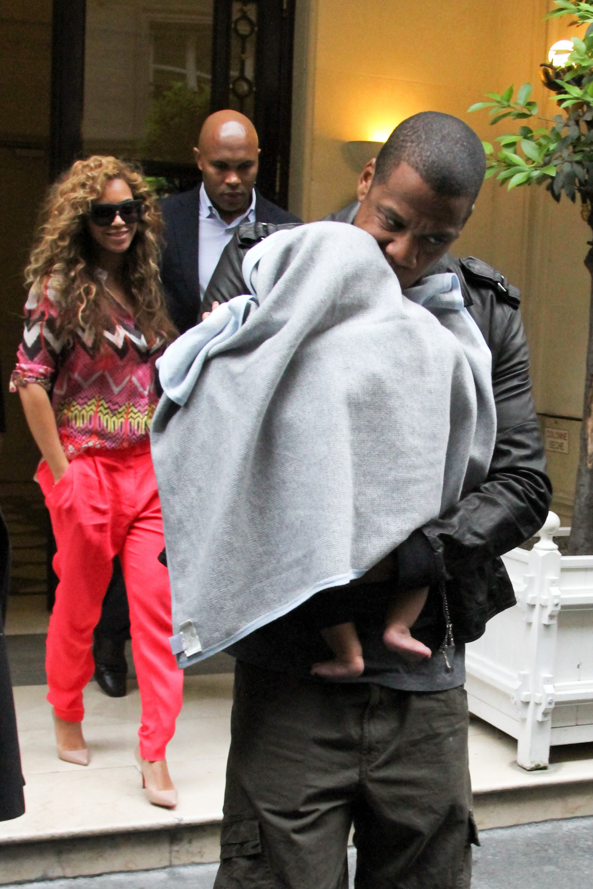 Beyonce watched as Jay Z carried Blue Ivy Carter outside the Meurice Hotel in Paris, France, on June 4, 2012. | Source: Getty Images