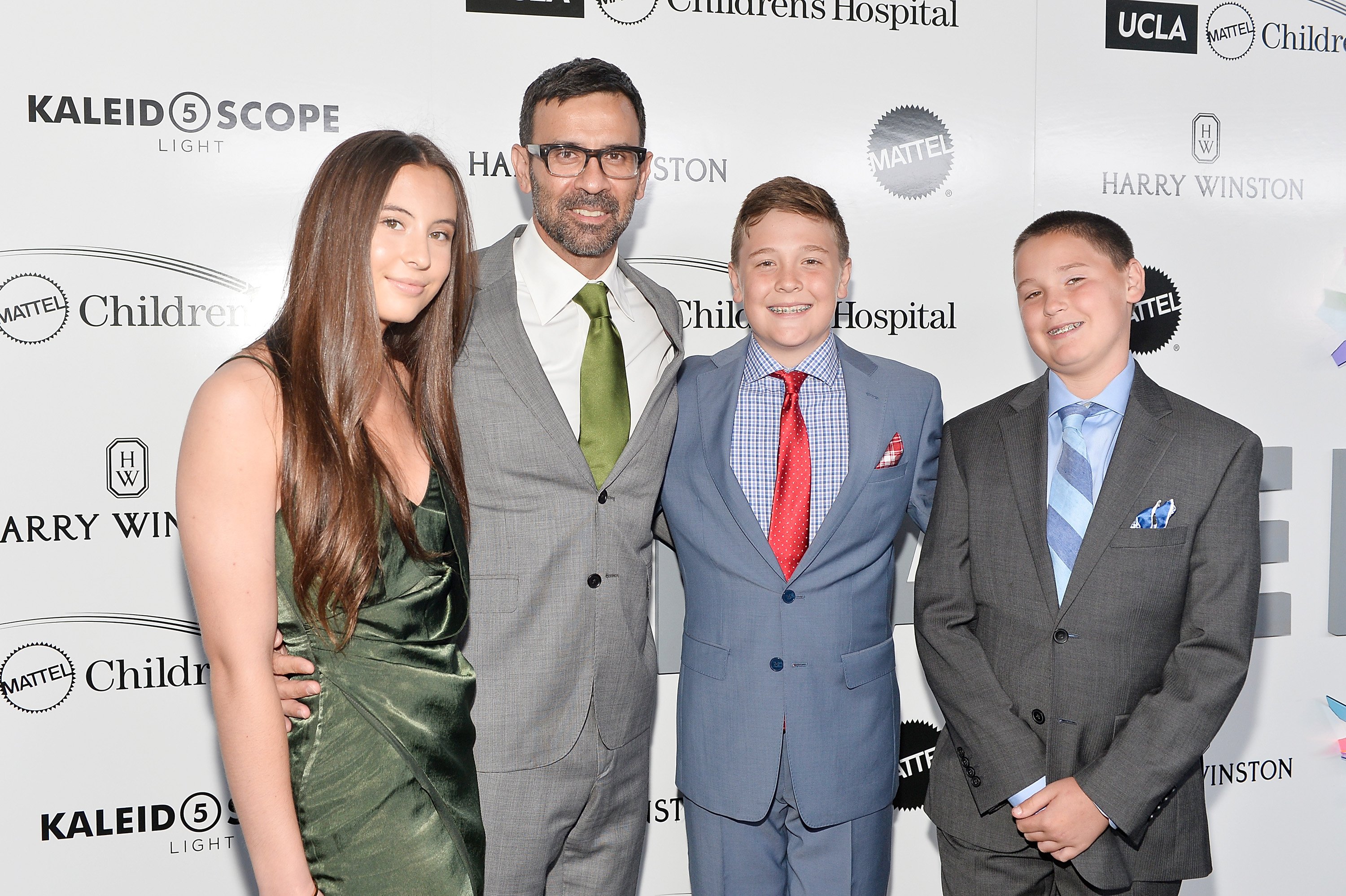Alizeh Keshvar Davis Jarrahy, Reza Jarrahy, Kaiis Steven Jarrahy, and Kian William Jarrahy at the UCLA Mattel Children's Hospital's Kaleidoscope 5 on May 6, 2017 | Source: Getty Images