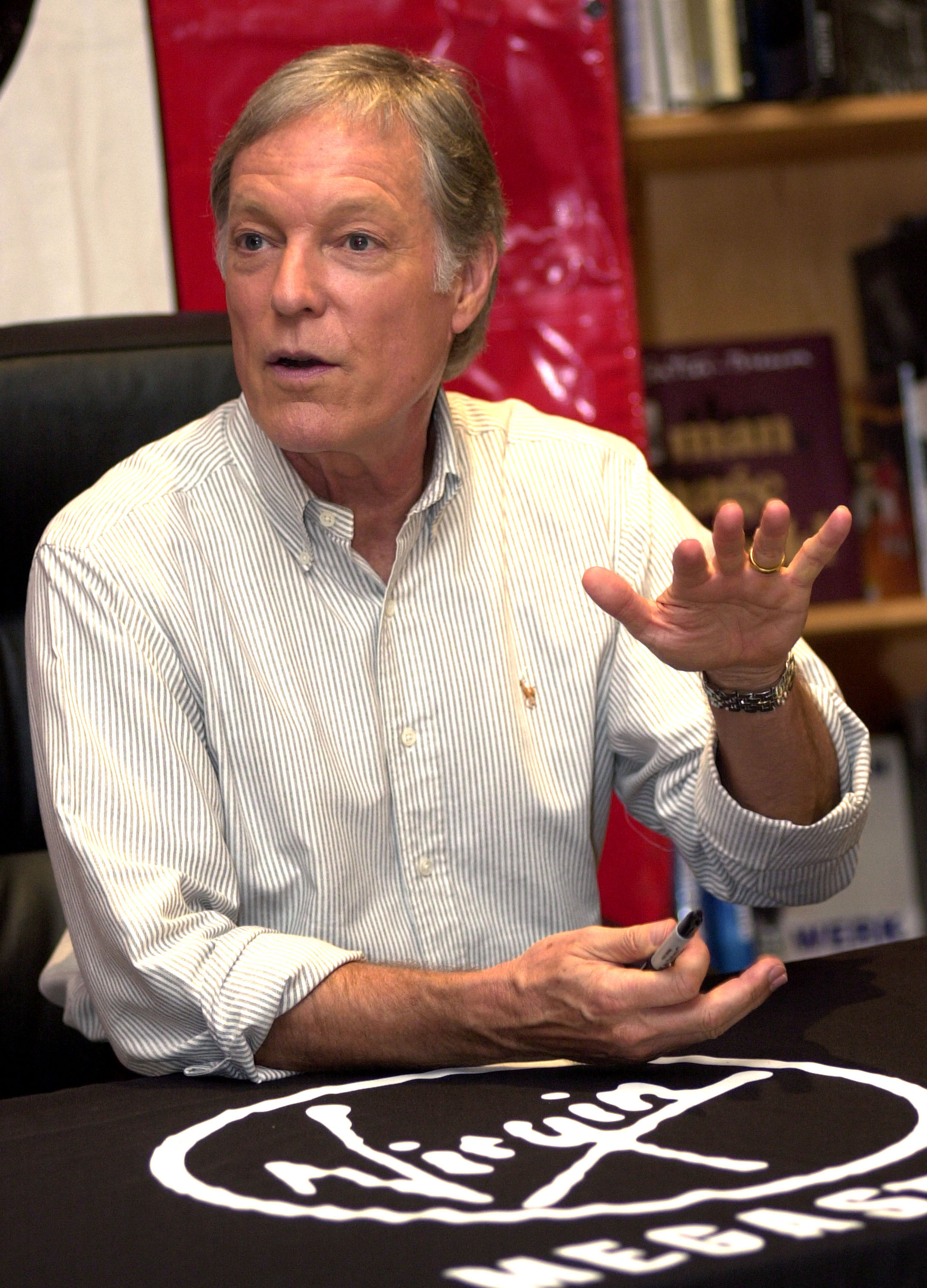 Richard Chamberlain at an in-store event to sign copies of the newly released "Shogun" DVD on September 23, 2003, at the Virgin Megastore on Sunset Boulevard. | Source: Getty Images