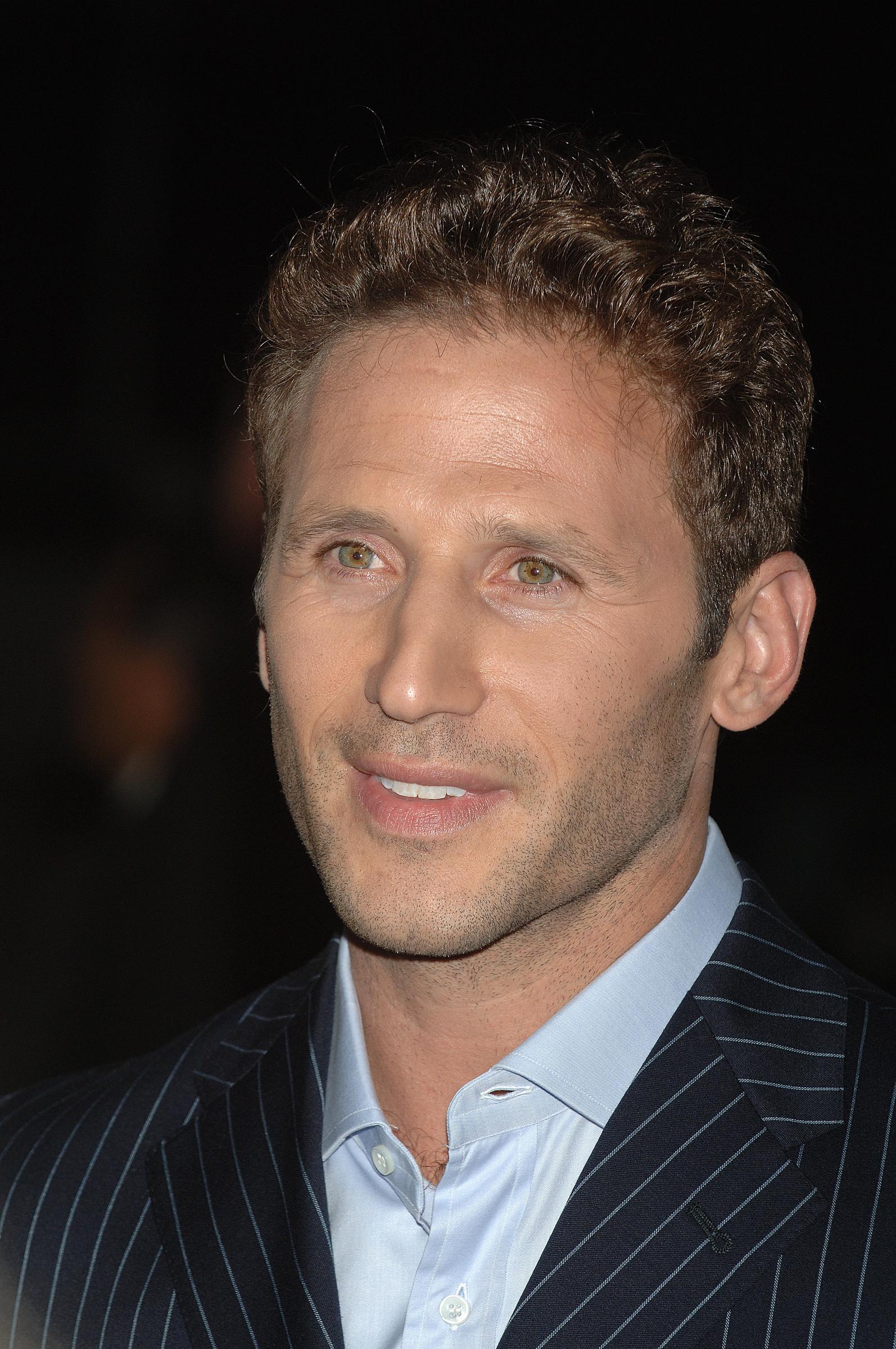 Mark Feuerstein at the premiere of "In Her Shoes" held at the Academy of Motion Picture Arts and Sciences on September 28, 2005, in Beverly Hills, California. | Source: Getty Images