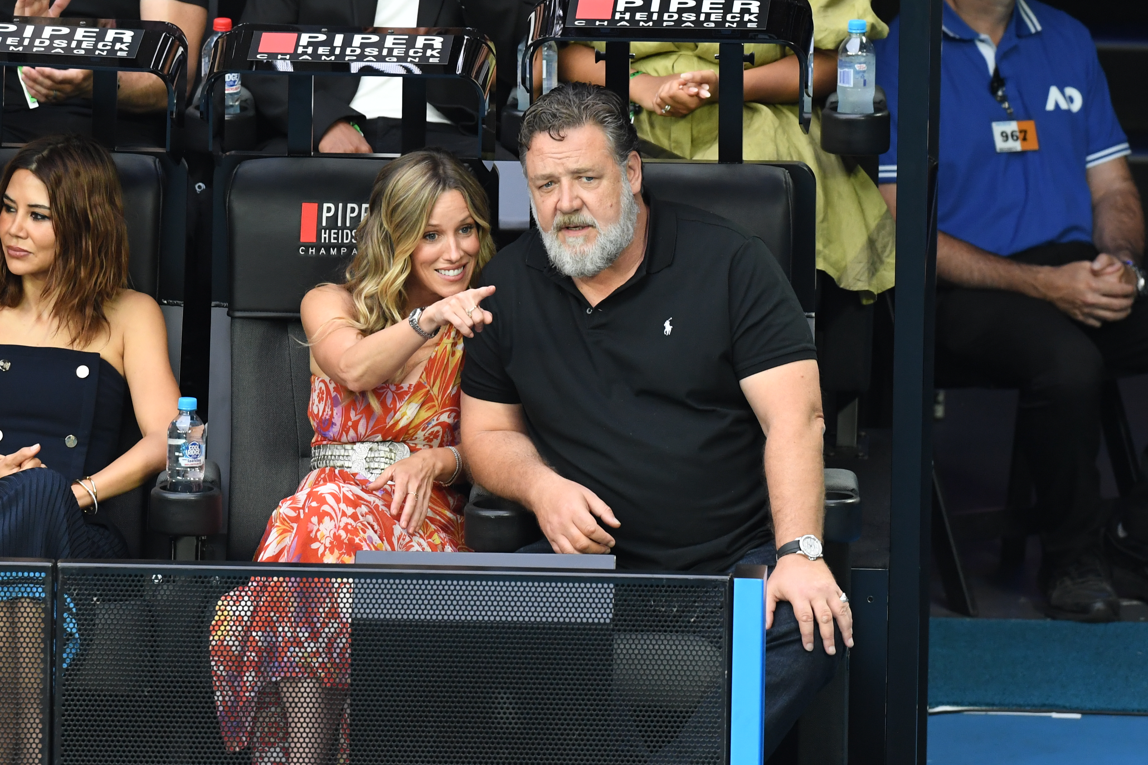Russell Crowe and Britney Theriot on January 28, 2023 in Melbourne, Australia | Source: Getty Images