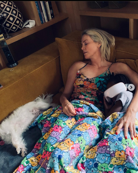 Charlize Theron and her daughter | Source: Instagram/charlizeafrica